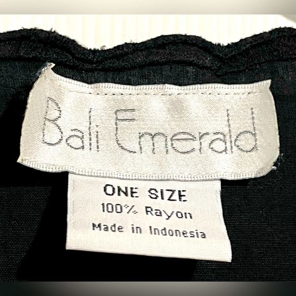 Bali Emerald Women’s Matching shirt & Cardigan Set, One Size - Picture 6 of 12